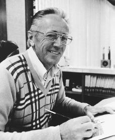 Charles M. Schulz. Reproduced by permission of AP/Wide World Photos.