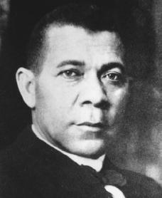 Booker T. Washington. Reproduced by permission of the Fisk University Library.