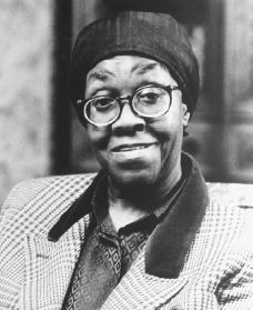 Gwendolyn Brooks. Reproduced by permission of AP/Wide World Photos.