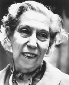Eudora Welty. Reproduced by permission of AP/Wide World Photos.